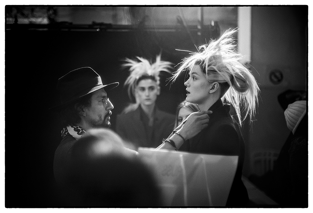 PARIS FASHION WEEK BACKSTAGE AT HAIDER ACKERMANN