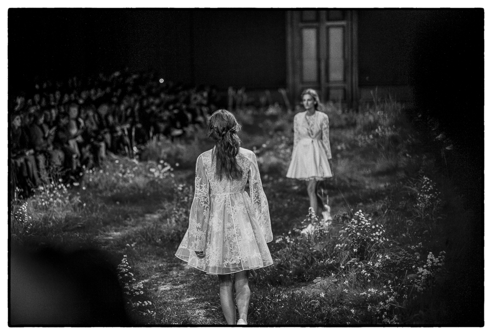 MONCLER GAMME ROUGE SS16 PFW