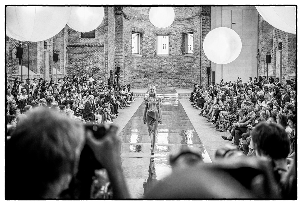 WOLFRAM GLATZ SCHUMACHER SS17 BFW CREATIVE DIRECTOR AND CEO OF ATELIER KONTRAST
