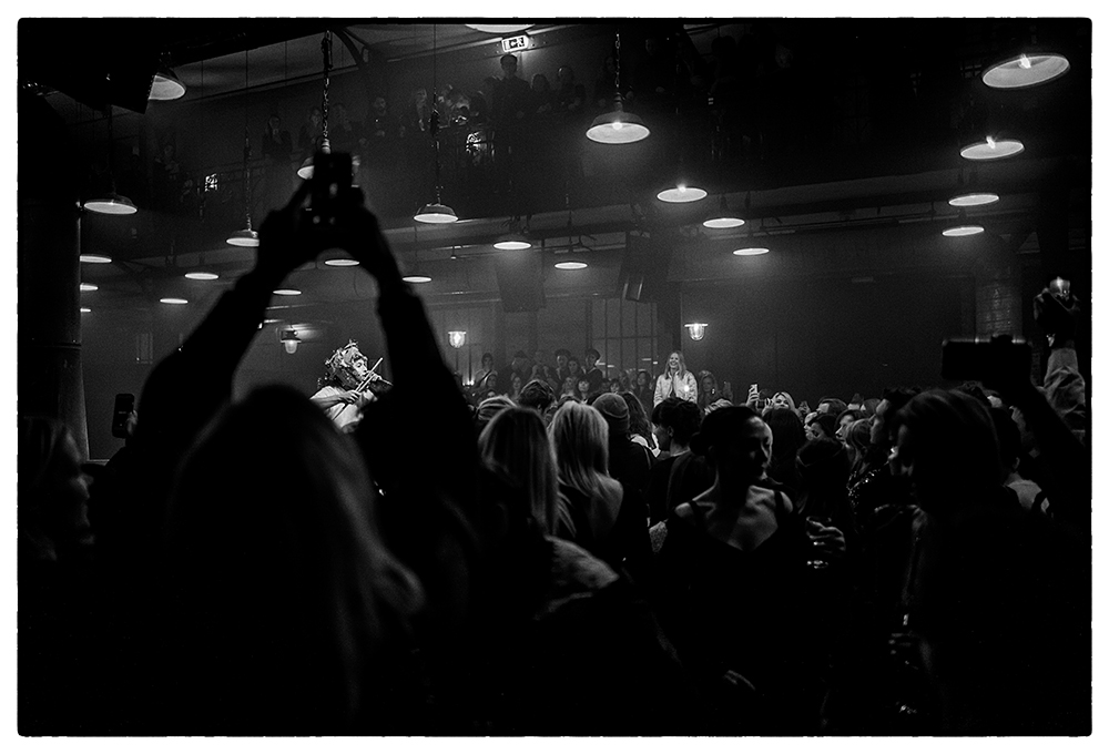 CHANEL METIERS DART SHOW AFTERPARTY