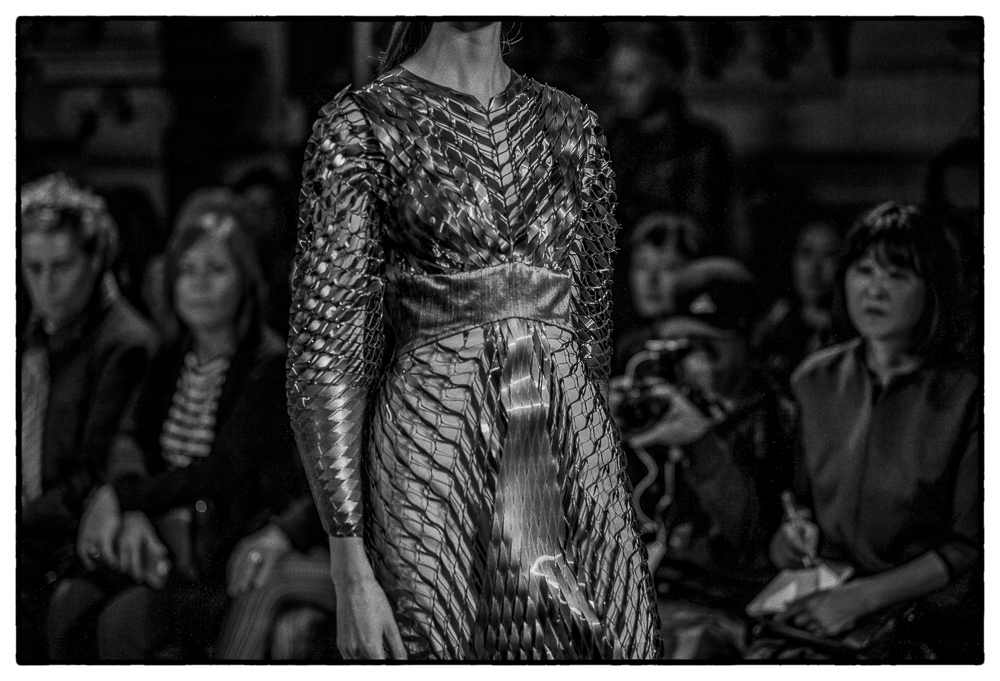IRIS VAN HERPEN SS16 PFW