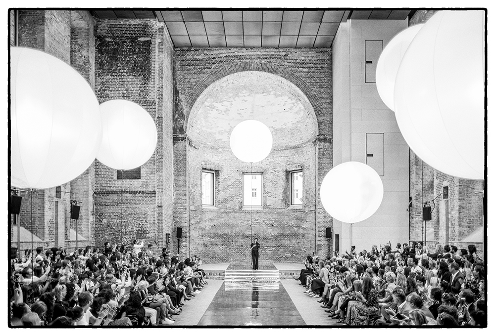WOLFRAM GLATZ SCHUMACHER SS17 BFW CREATIVE DIRECTOR AND CEO OF ATELIER KONTRAST
