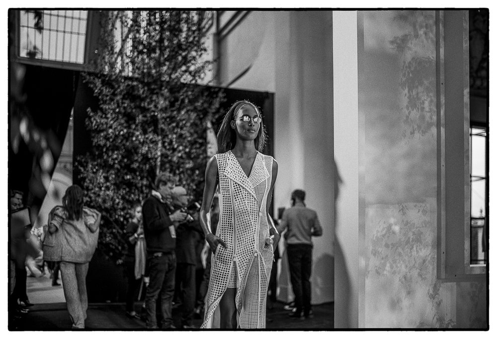AKRIS SS16 PFW