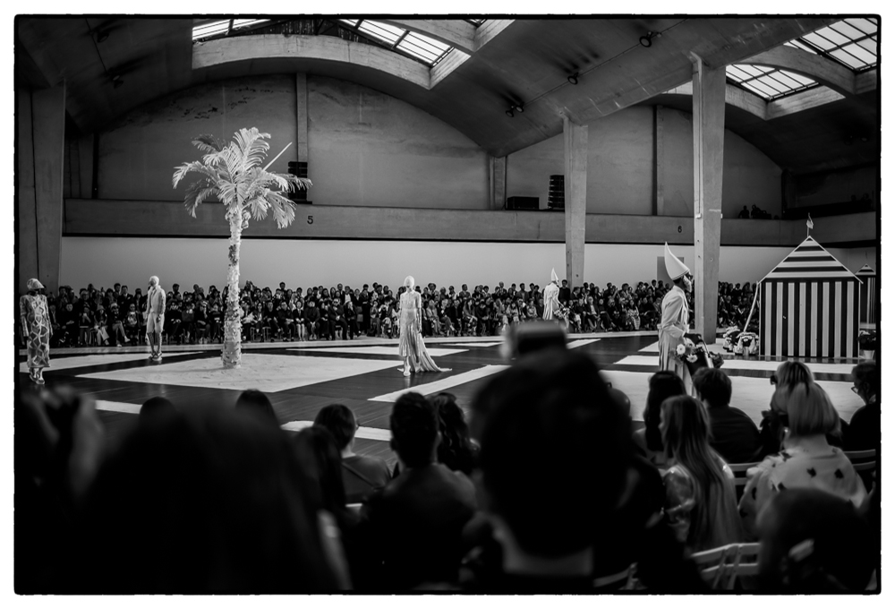THOM BROWNE SS19 PFW