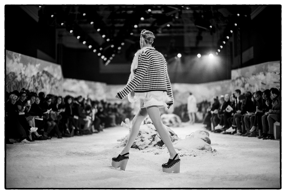 MONCLER GAMME ROUGE FW16 PFW