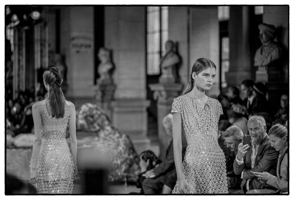 IRIS VAN HERPEN SS16 PFW