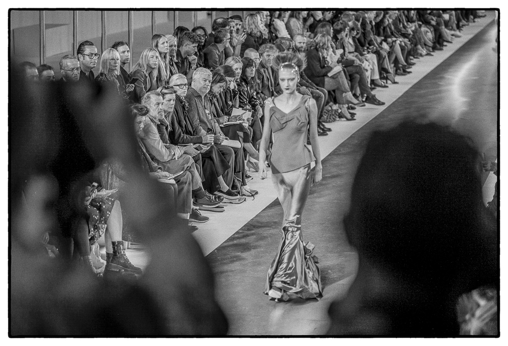 MAISON MARGIELA SS16 PFW