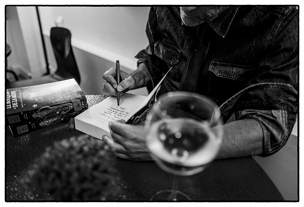OLIVIER SAILLARD BOOK SIGNING SS20 PFW