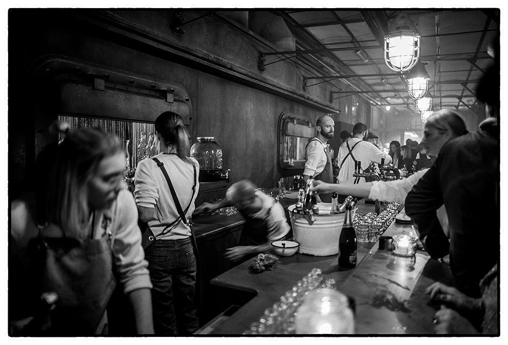 CHANEL METIERS DART SHOW AFTERPARTY