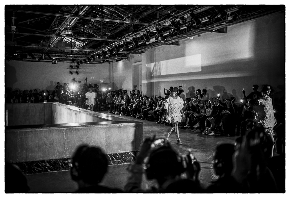 ANREALAGE SS16 PFW