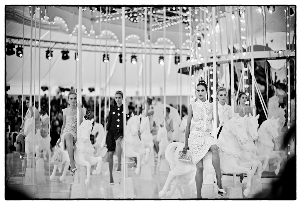LOUIS VUITTON SS12 PFW