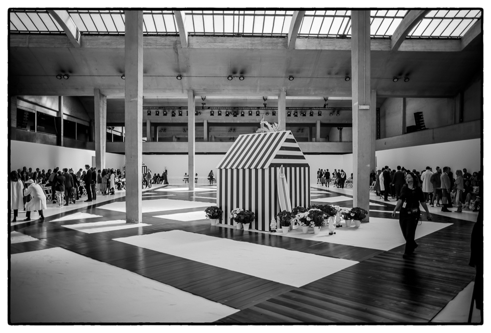 THOM BROWNE SS19 PFW