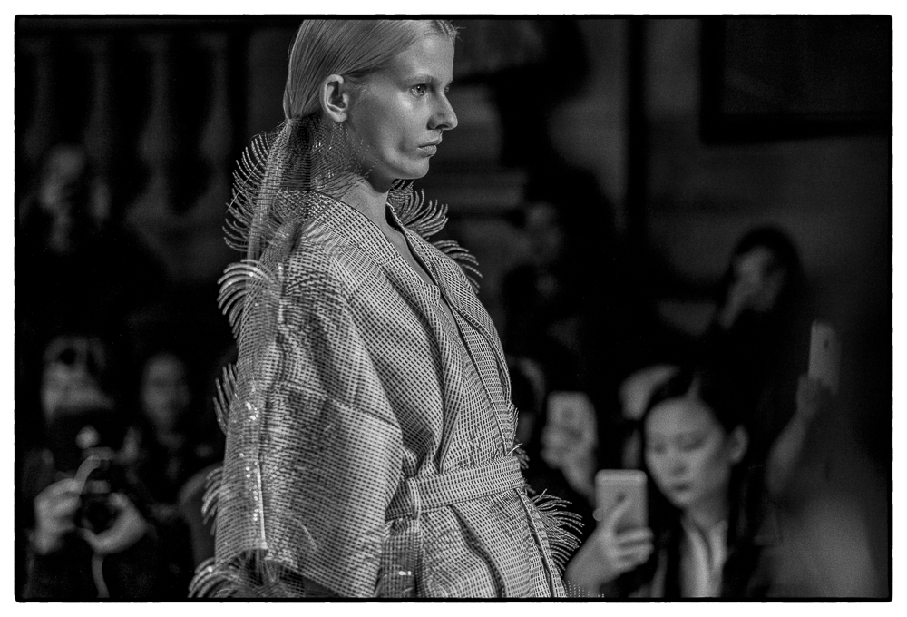 IRIS VAN HERPEN SS16 PFW