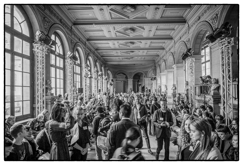 FOR A MAGIC MOMENT SS16 PFW