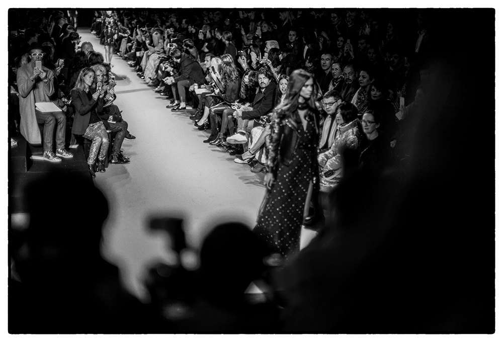 ELIE SAAB FW16 PFW