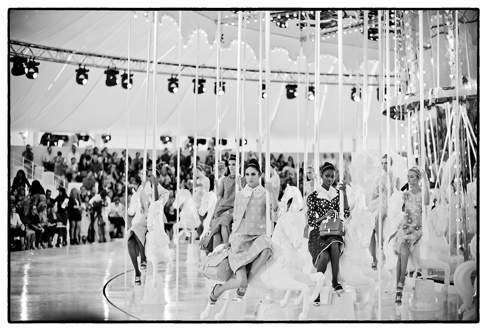LOUIS VUITTON SS12 PFW
