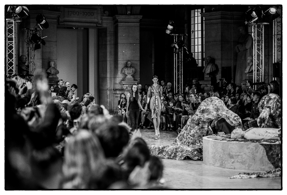 IRIS VAN HERPEN SS16 PFW
