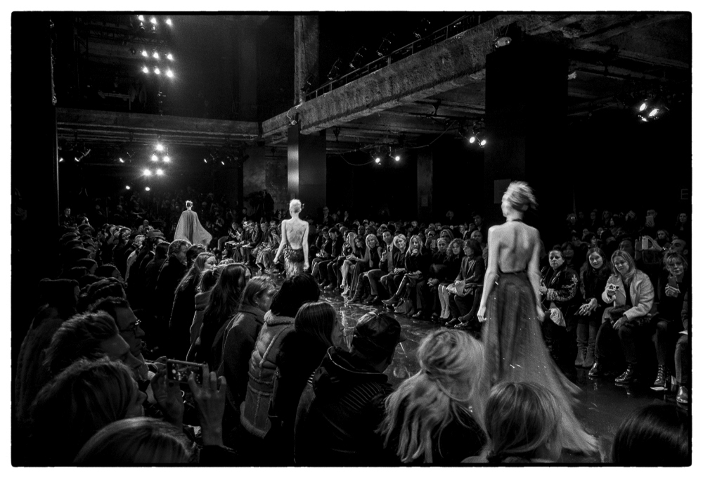 DONNA KARAN FW14 NYFW