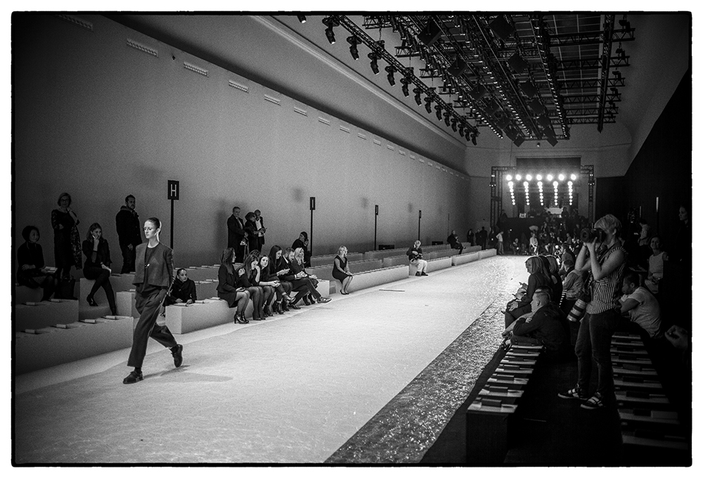 AKRIS FW14 PFW