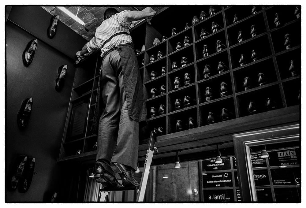 LEONARD KAHLCKE BESPOKE SHOEMAKER