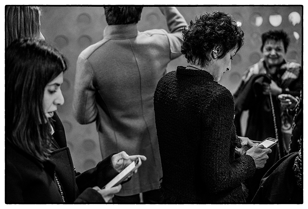 CHANEL METIERS DART SHOW