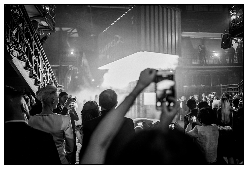 CHANEL METIERS DART SHOW AFTERPARTY