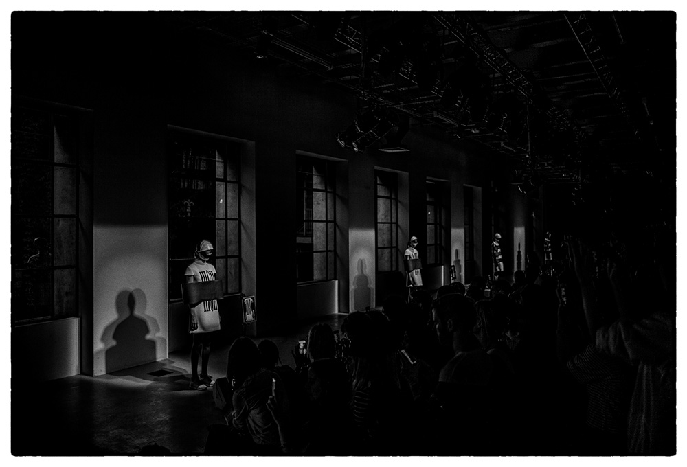 ANREALAGE SS17 PFW