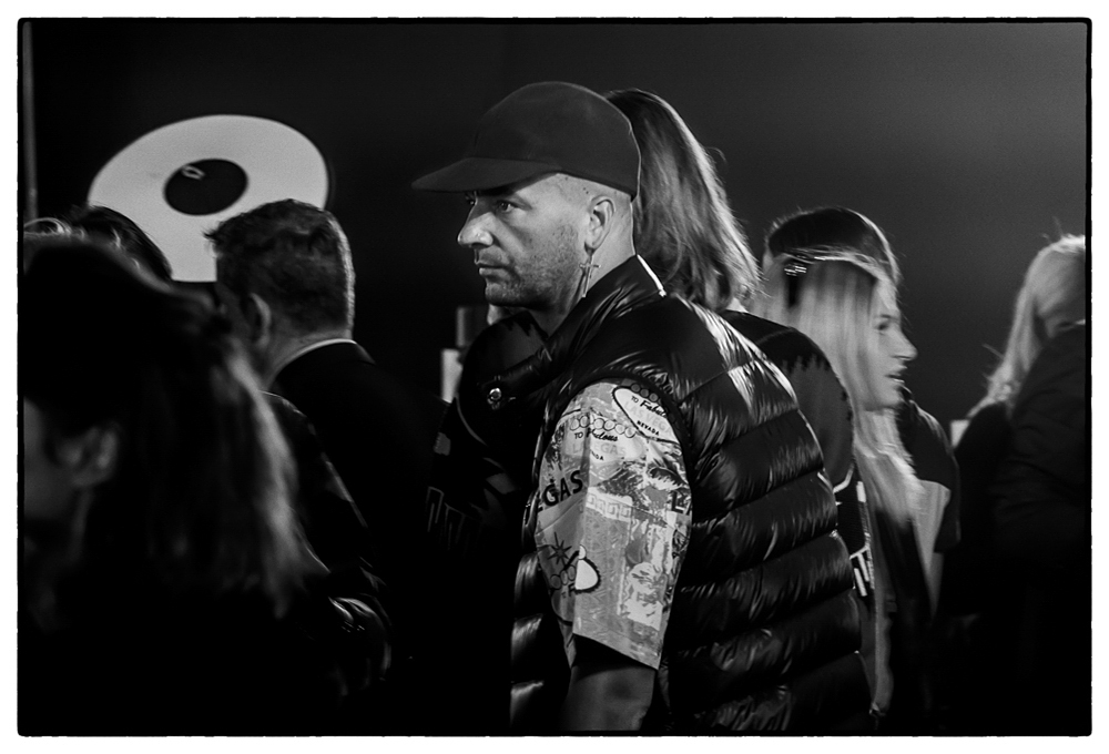 OFF WHITE SS20 PFW