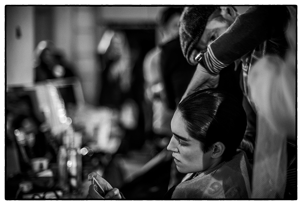 PARIS FASHION WEEK BACKSTAGE AT HAIDER ACKERMANN