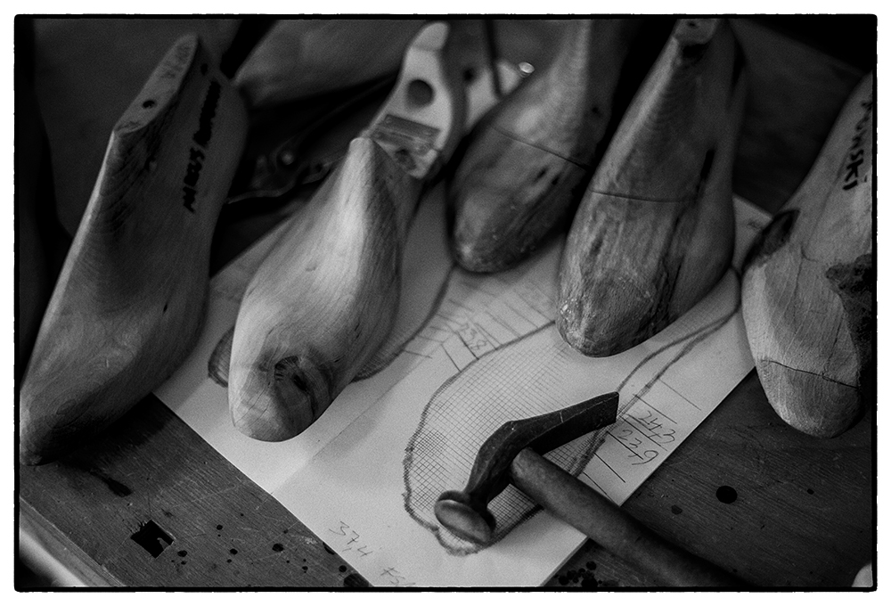 LEONARD KAHLCKE BESPOKE SHOEMAKER