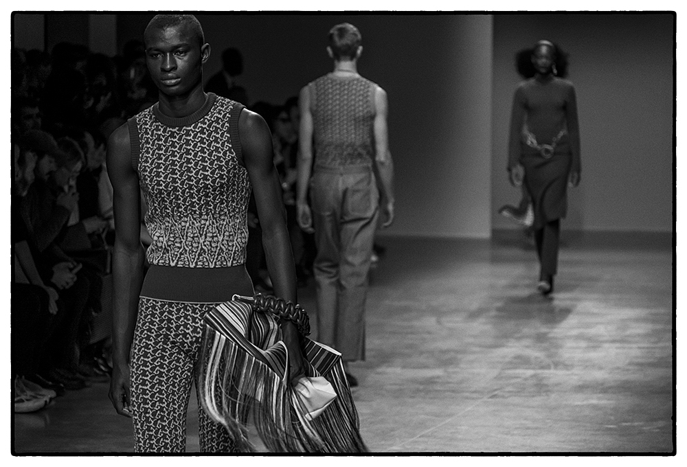 KENNETH IZE FW20 PFW