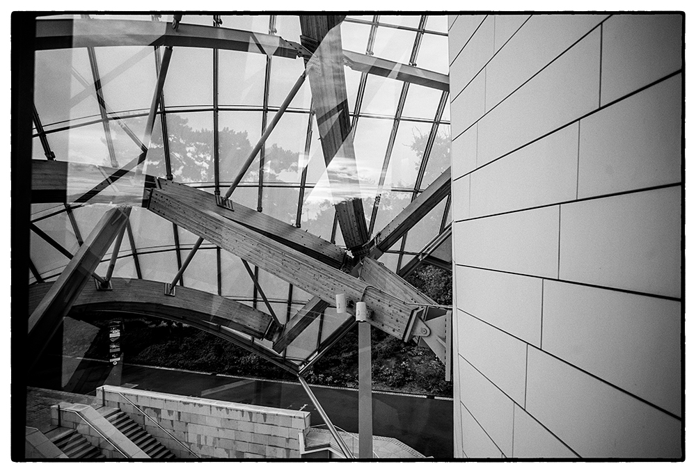 LE MONDE NOUVEAU DE CHARLOTTE PERRIAND FONDATION LOUIS VUITTON