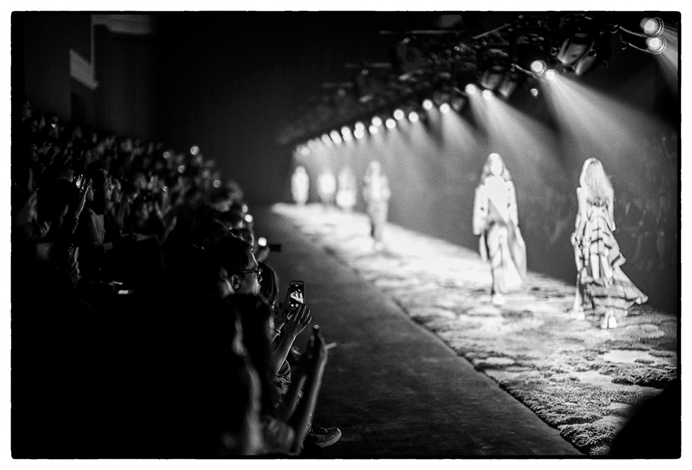 DRIES VAN NOTEN SS15 PFW