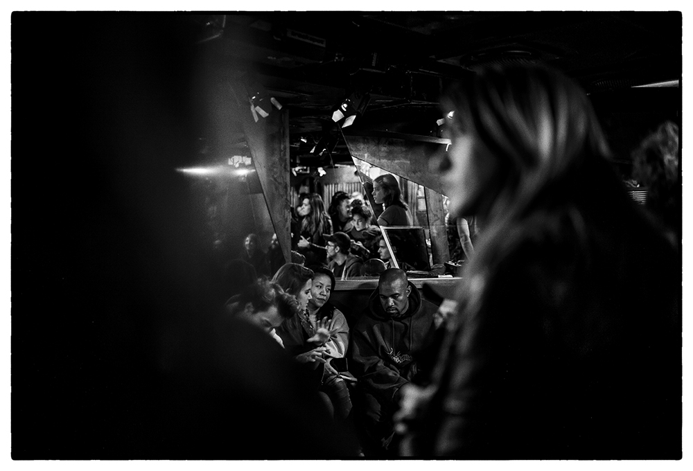 VETEMENTS FW15 PFW