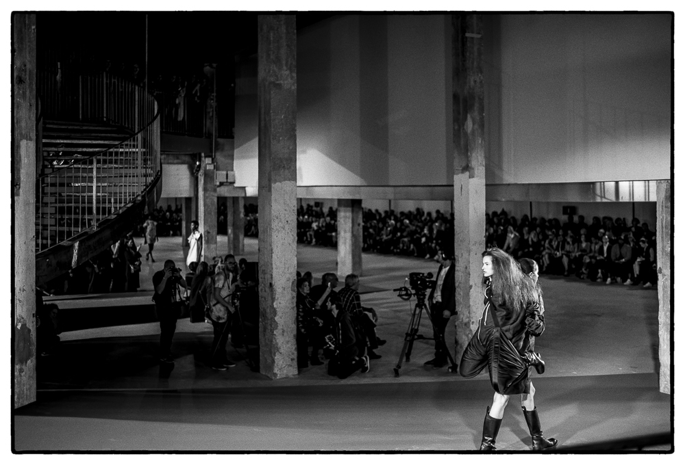 RICK OWENS SS16 PFW