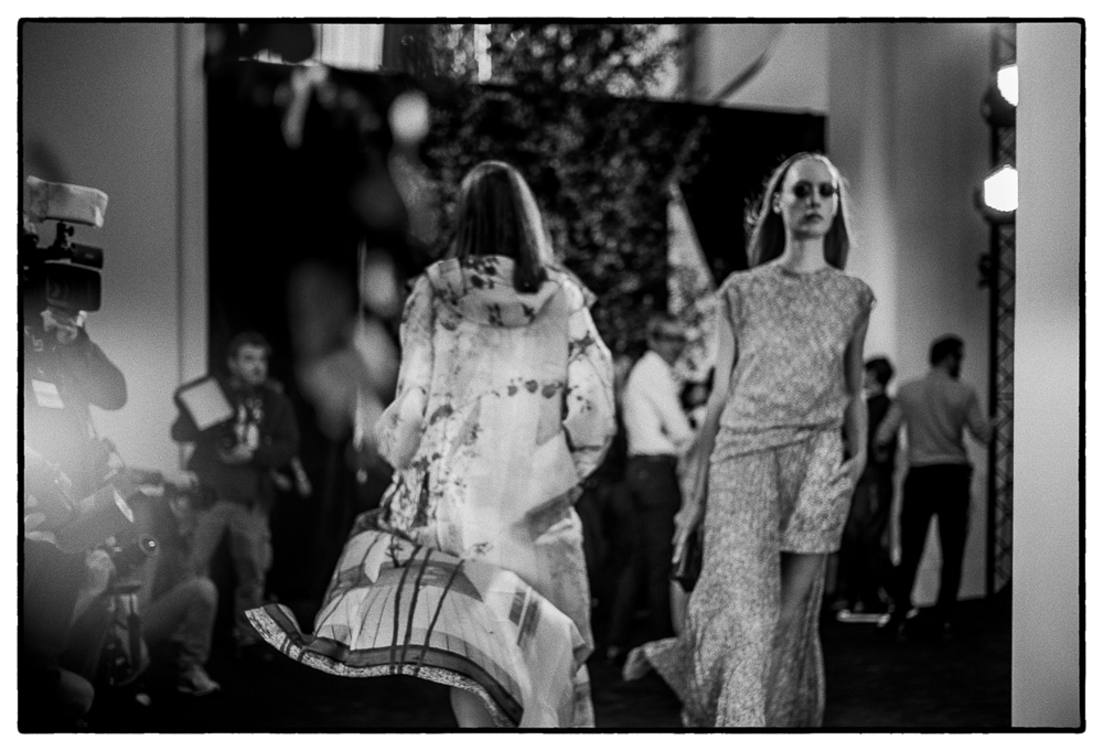 AKRIS SS16 PFW