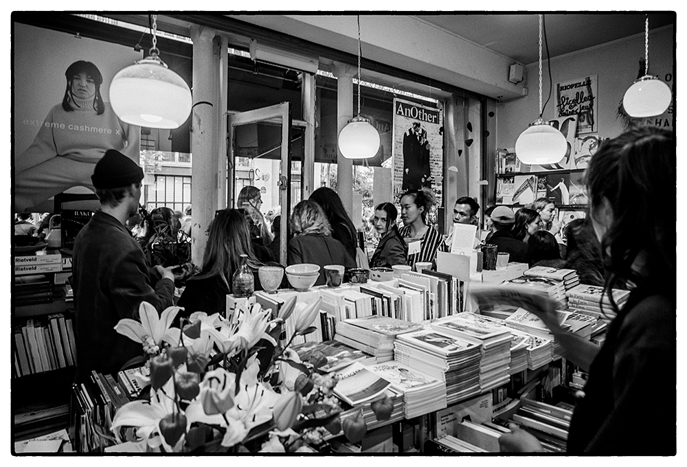 RAF SIMONS BOOK SIGNING ANOTHER MAGAZINE SS20 PFW