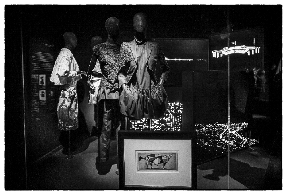 INSPIRATIONS SHOW BY DRIES VAN NOTEN FW14 PFW