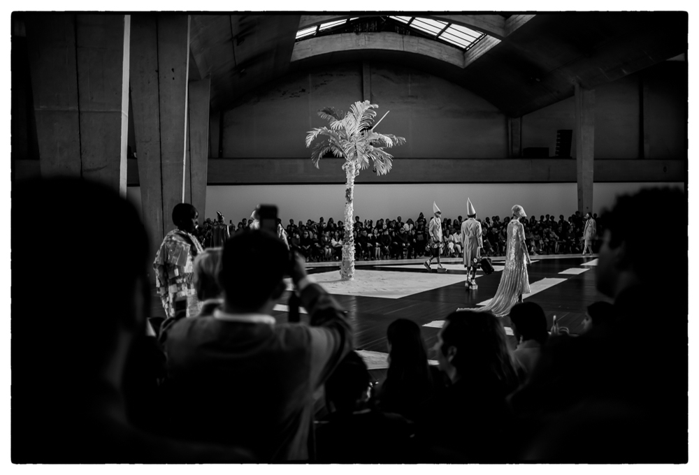 THOM BROWNE SS19 PFW