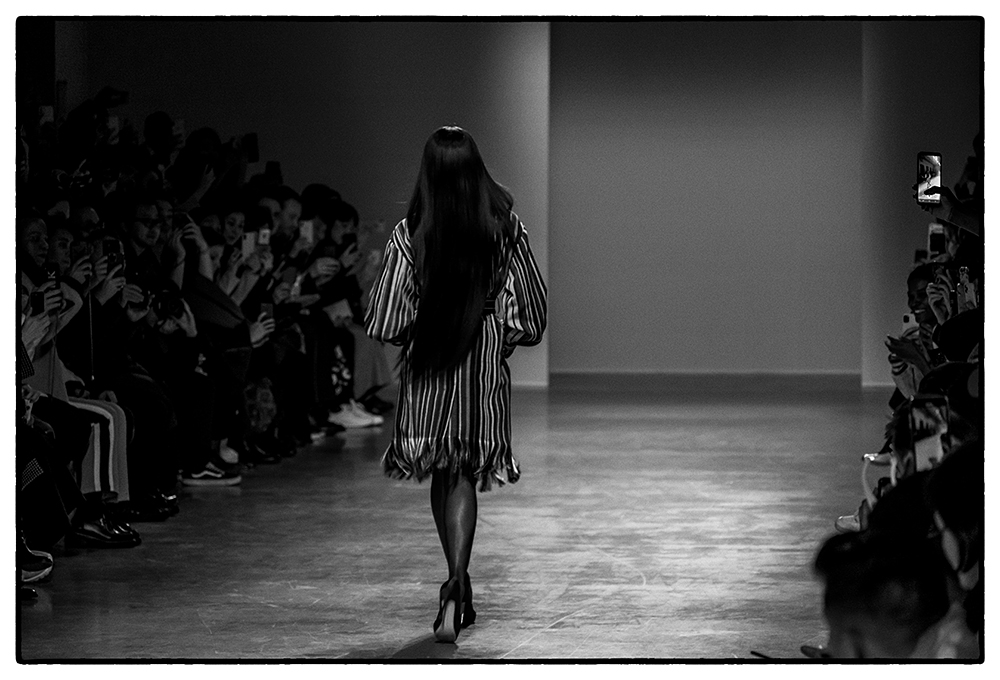 KENNETH IZE FW20 PFW