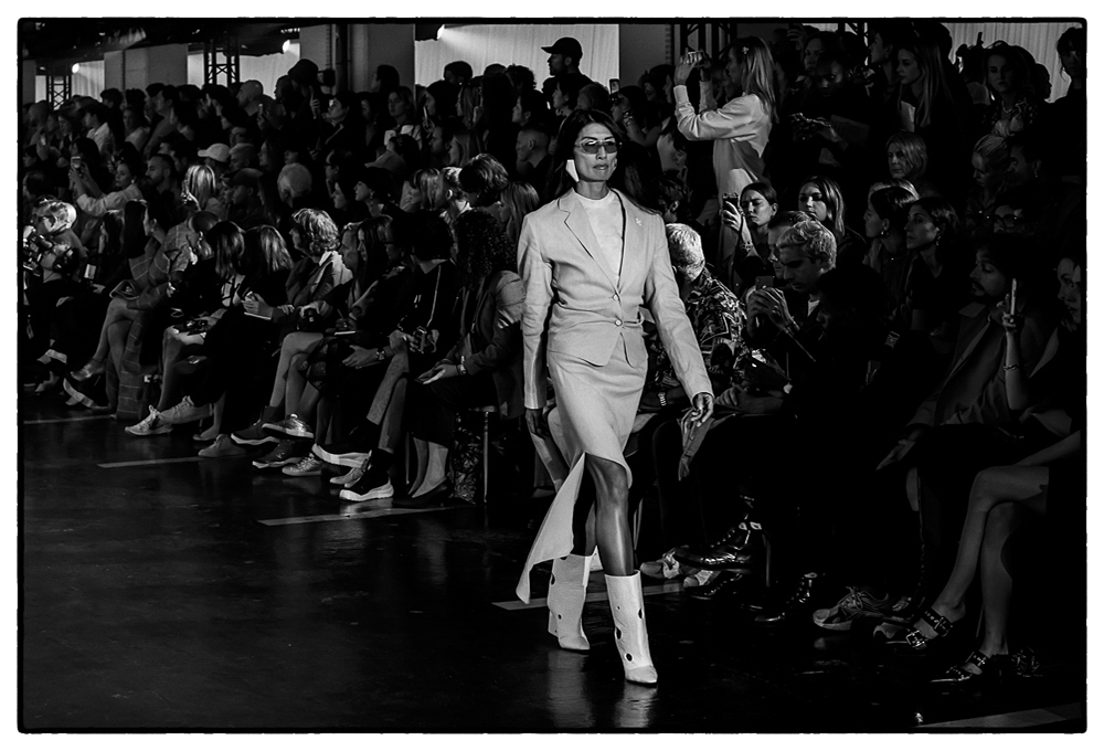 OFF WHITE SS20 PFW